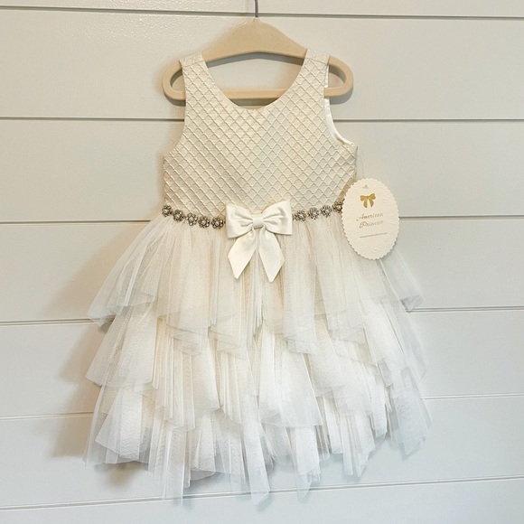 American Princess Dress White/Gold accents - Picture 1 of 5